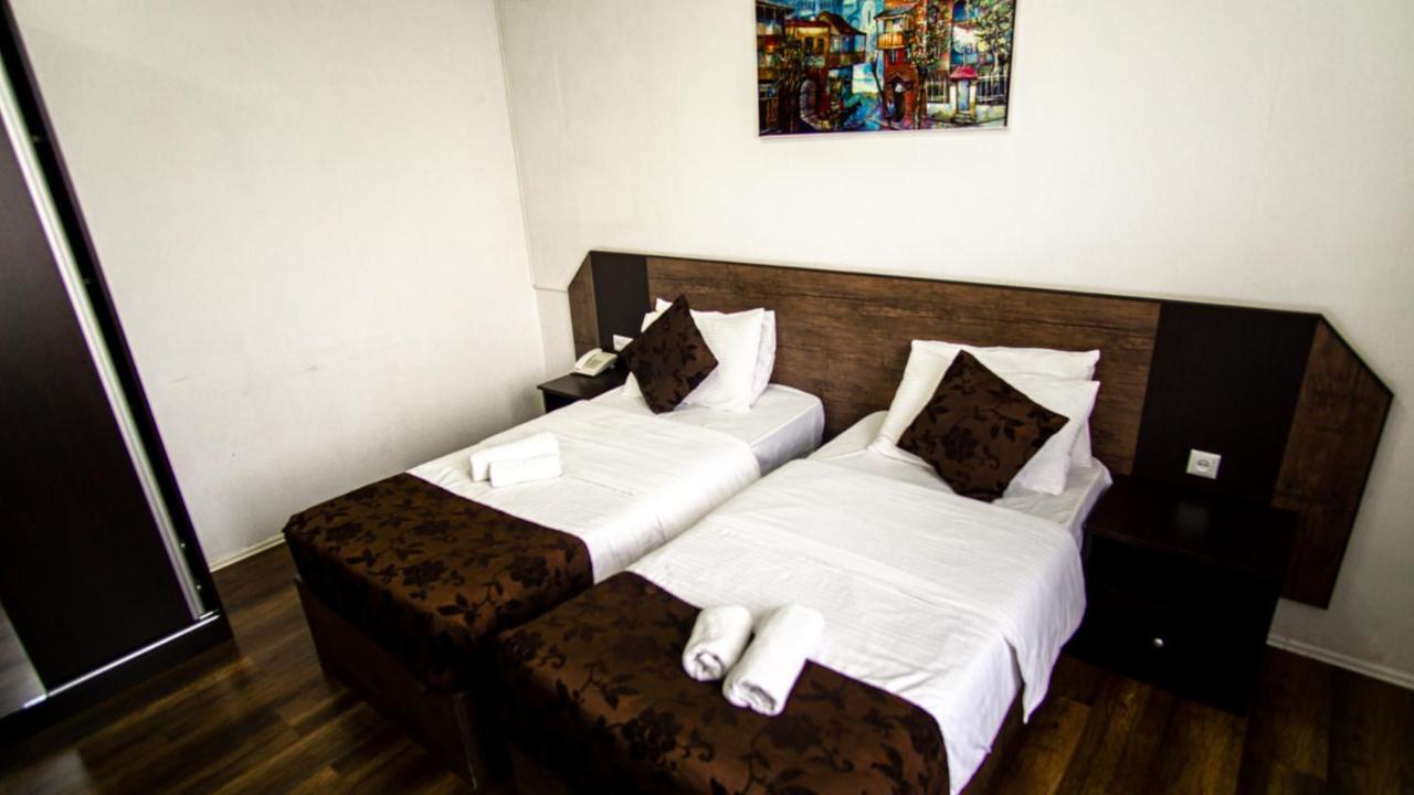 Aia 3* Tbilisi